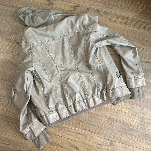 NWOT Hoodie Faux Leather Jacket - Picture 7 of 7